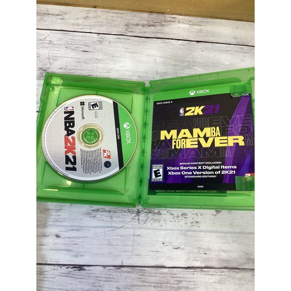 NBA 2K21 Mamba Forever Edition Microsoft Xbox Series X|S W/Slipcover - Picture 2 of 2